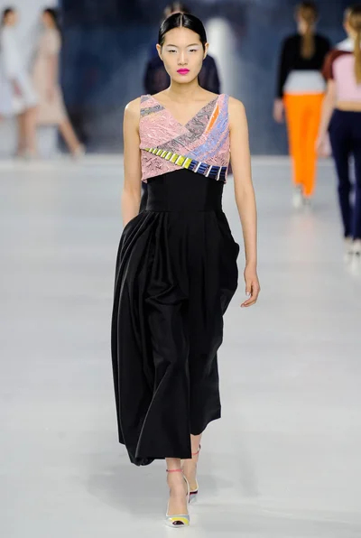 Look 21